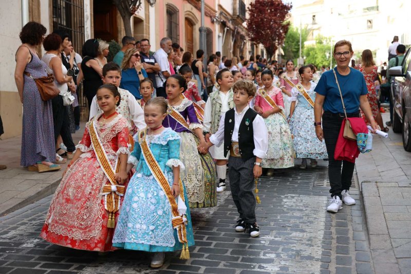 El pregó de Fogueres de Xàbia fa bullir la Plaça de l’Església El pregó de Fogueres de Xàbia fa bullir la Plaça de l’Església